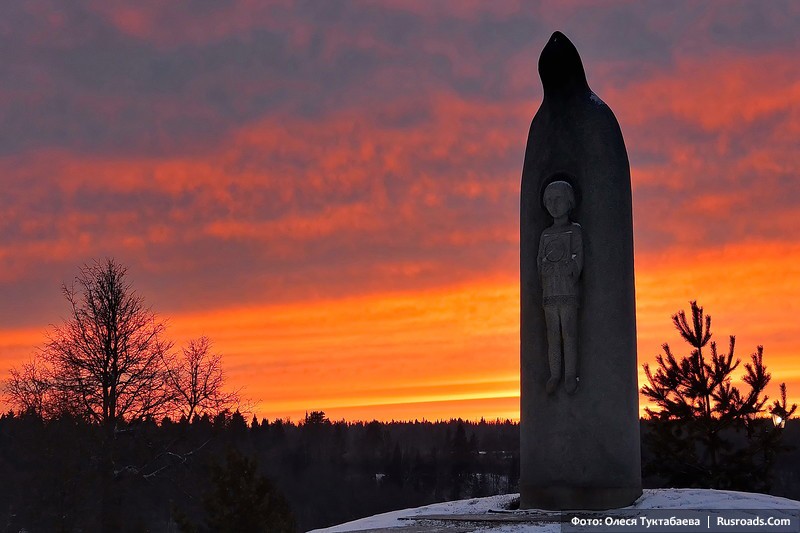 Monument to St. Sergius of Radonezh Photo: Olesya Tuktabaeva. Entire Project: «Monument to St. Sergius of Radonezh» / Russian Roads.